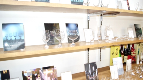 Briser les chaînes du milieu et partager de nouvelles valeurs