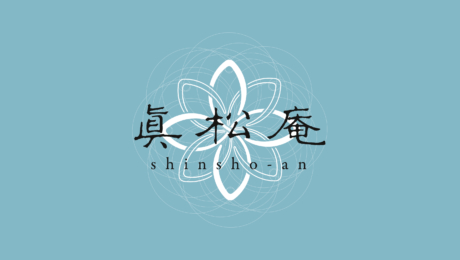 La vision d’un hôtel accueillant à travers le design d’un blason familial