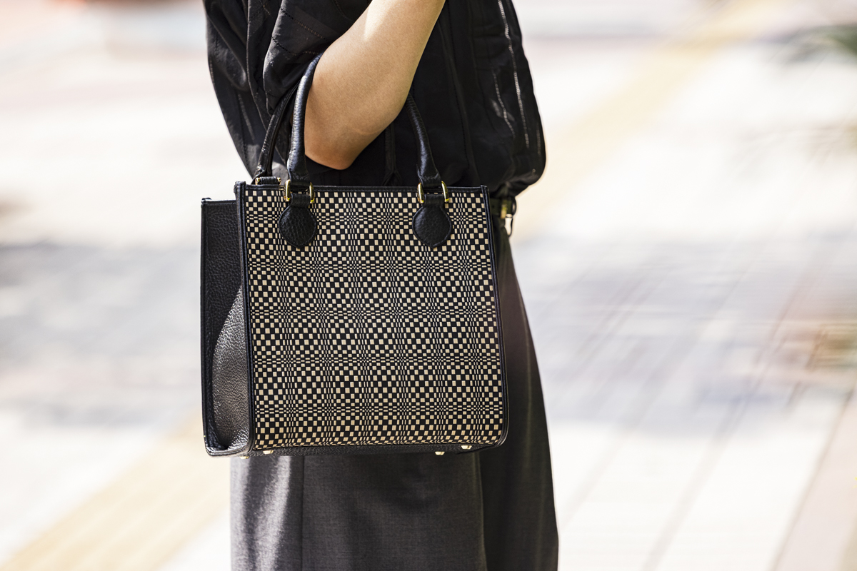 L’esthétique moderne de Maekawa Inden séduit les amateurs du monde entier