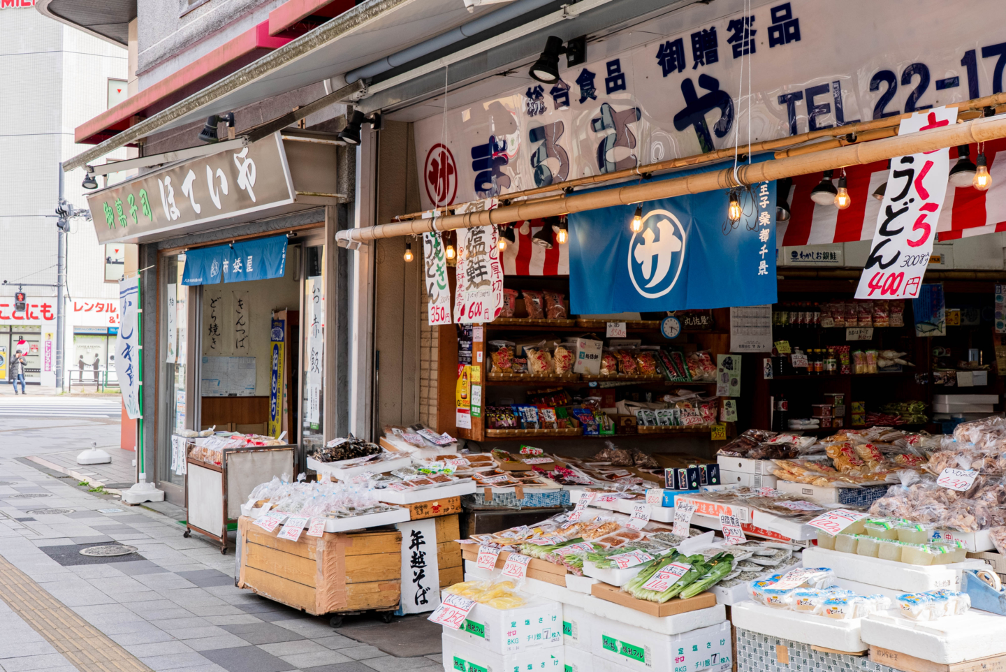 Une nouvelle valeur pour les noren : Nakamura retisse la trame de la tradition